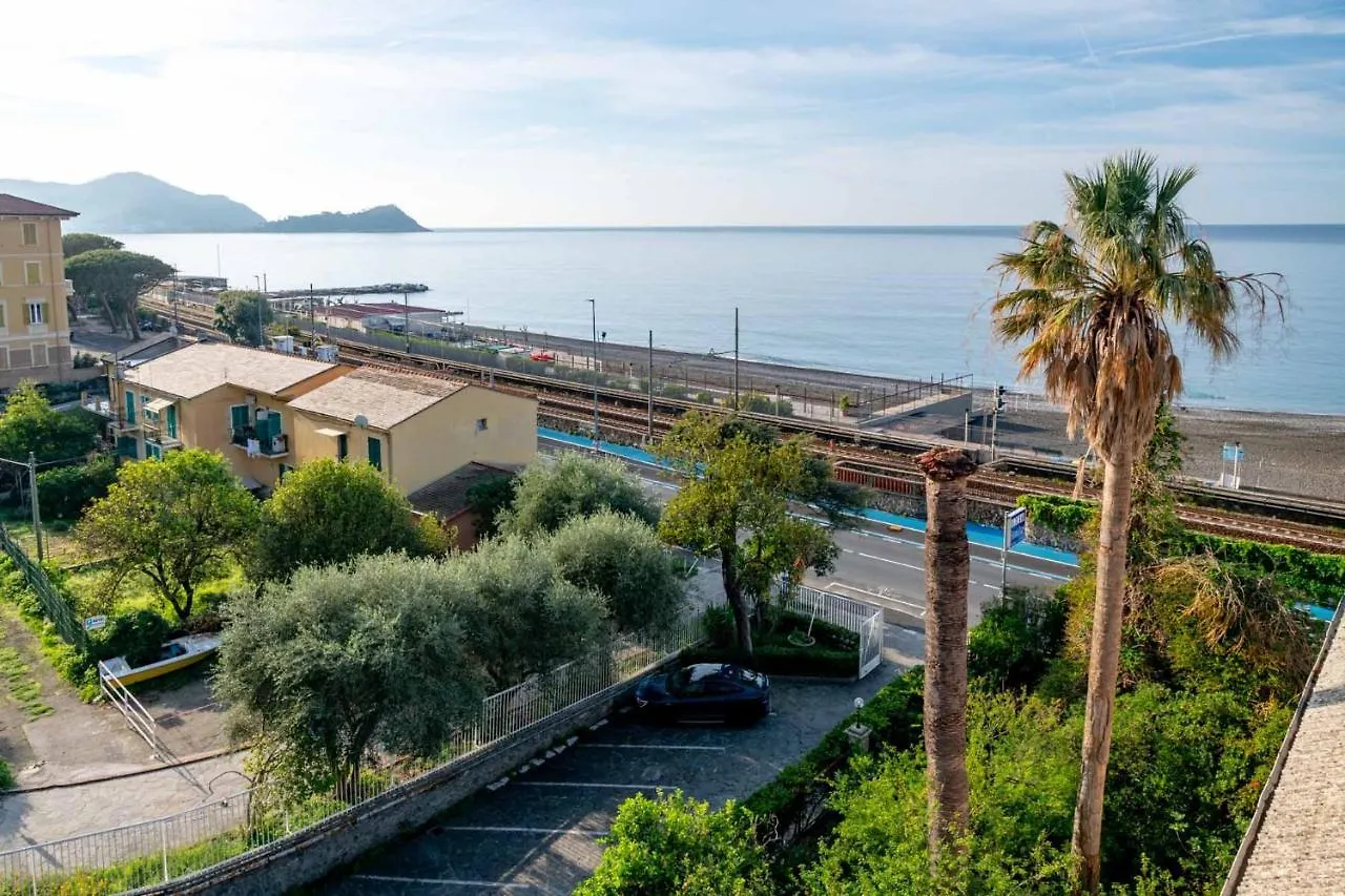 Real Park Hotel Cavi di Lavagna